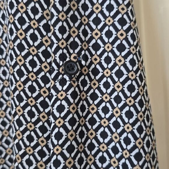 Chic Geometric Print Blouse,Retractable Sleeves, NWOT! - Picture 7 of 8